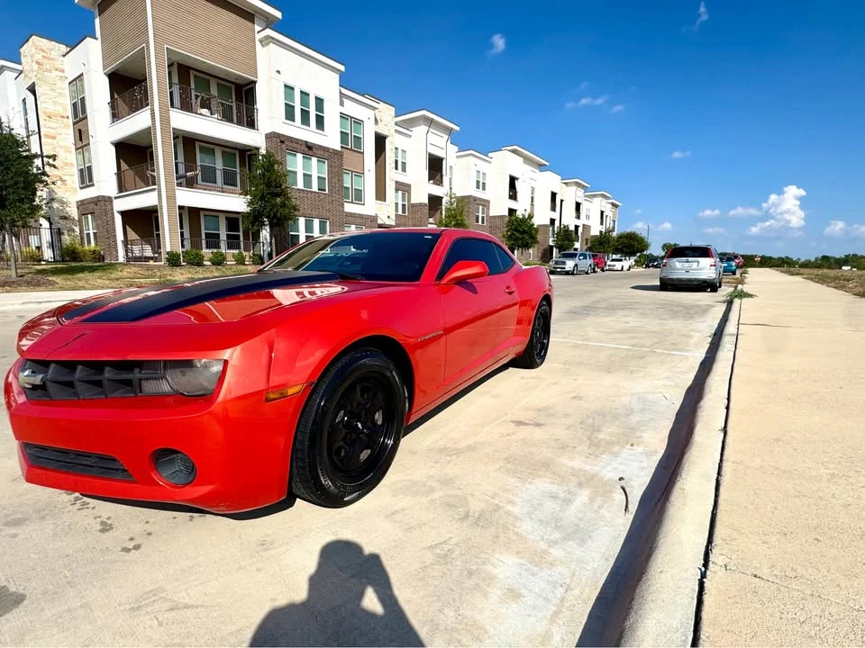 2013 Chevrolet Camaro 5th Gen - Image 2 of 20