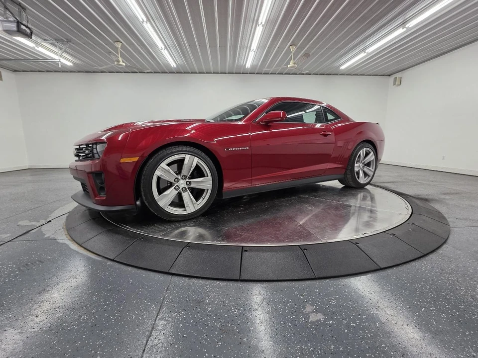2013 Chevrolet Camaro ZL1 5th Gen - Image 2 of 31