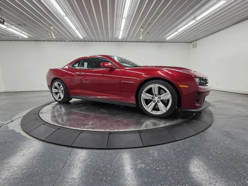 2013 Chevrolet Camaro ZL1 5th Gen - Image 16 of 31
