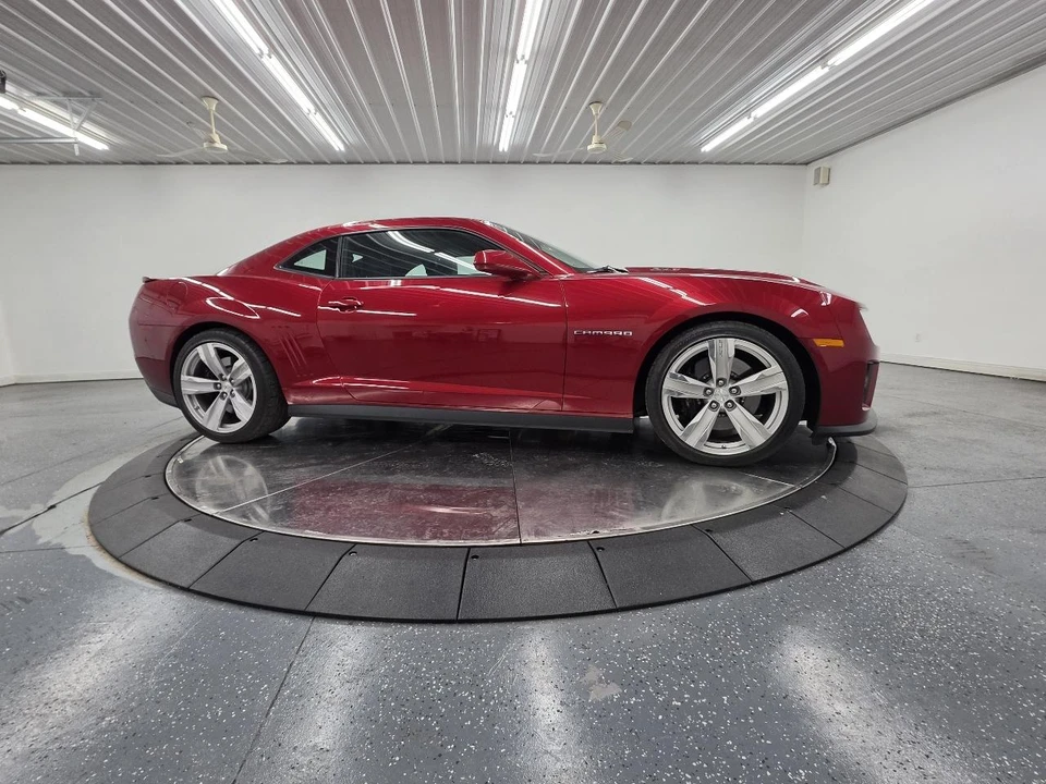 2013 Chevrolet Camaro ZL1 5th Gen - Image 21 of 31