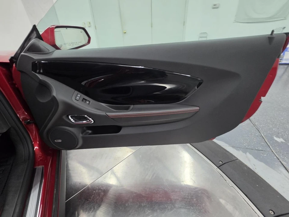 2013 Chevrolet Camaro ZL1 5th Gen - Image 29 of 31