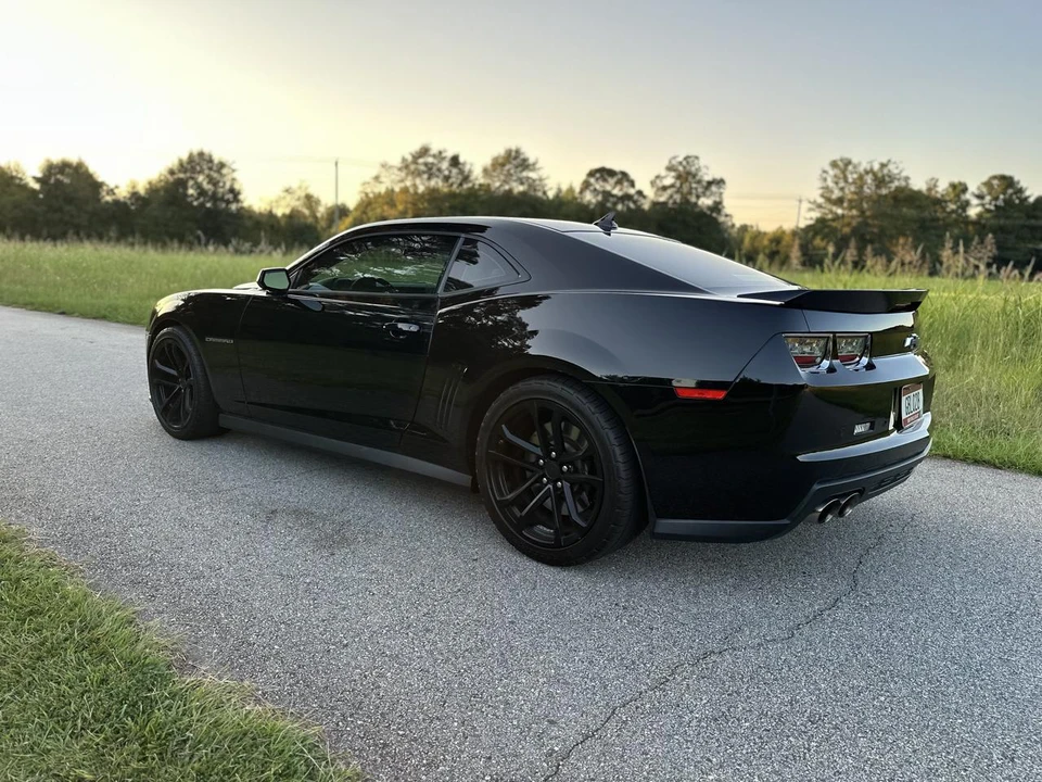 2013 Chevrolet Camaro ZL1 5th Gen - Image 7 of 21