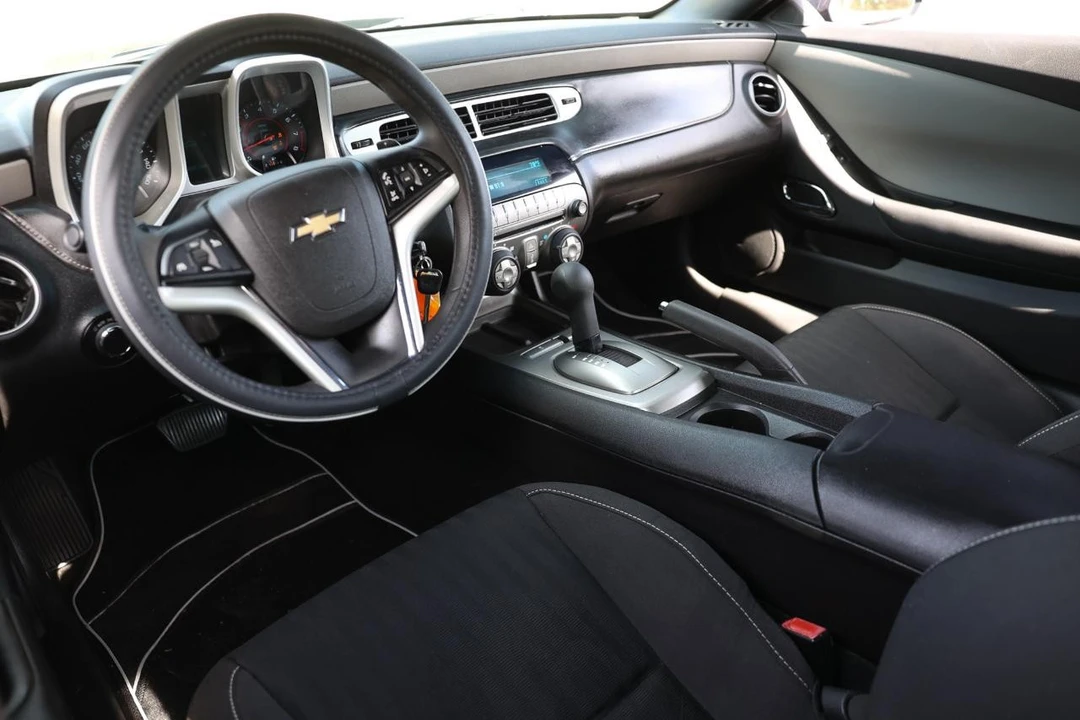 2013 Chevrolet Camaro 5th Gen - Image 4 of 12