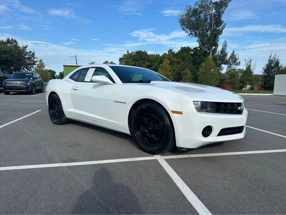 2013 Chevrolet Camaro 5th Gen - Image 2 of 9