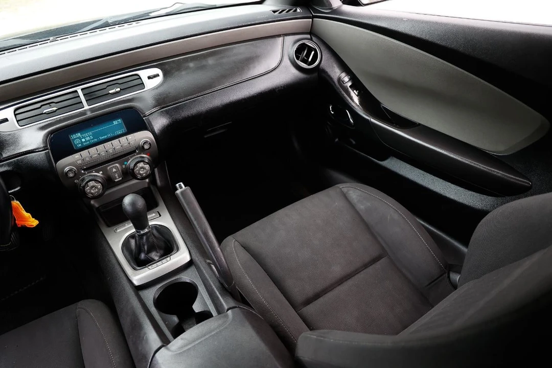 2013 Chevrolet Camaro 5th Gen - Image 21 of 31