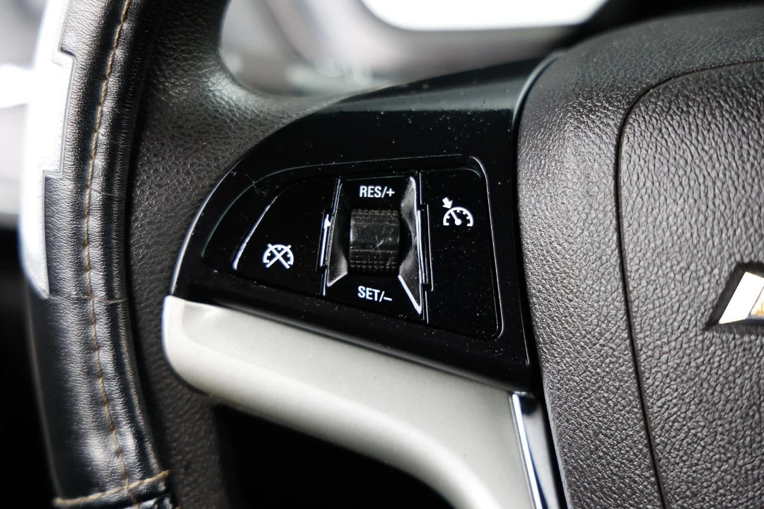 2013 Chevrolet Camaro 5th Gen - Image 22 of 31