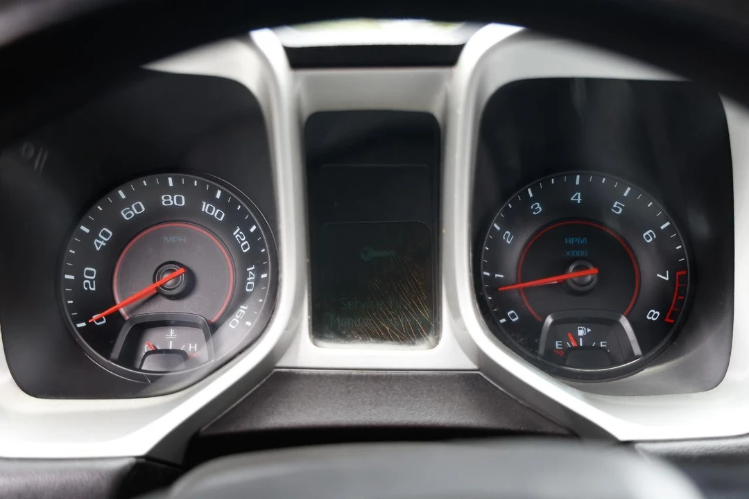 2013 Chevrolet Camaro 5th Gen - Image 24 of 31