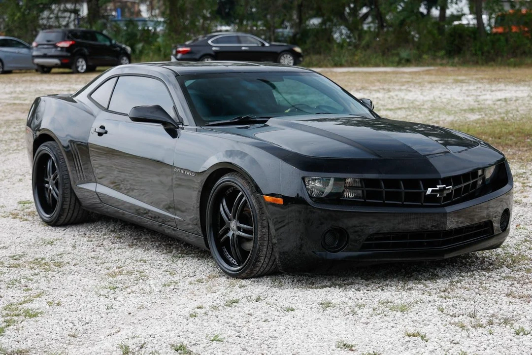 2013 Chevrolet Camaro 5th Gen - Image 15 of 31