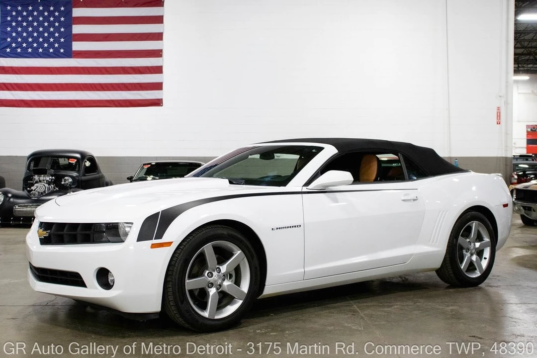 2013 Chevrolet Camaro 5th Gen - Image 3 of 31
