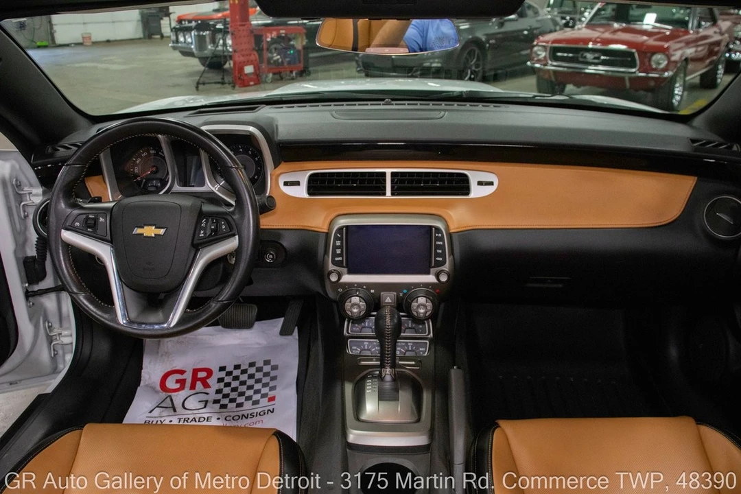 2013 Chevrolet Camaro 5th Gen - Image 17 of 31