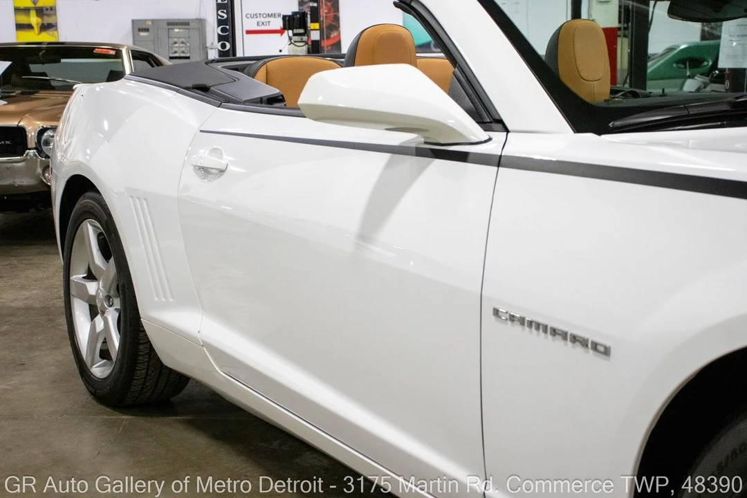 2013 Chevrolet Camaro 5th Gen - Image 25 of 31