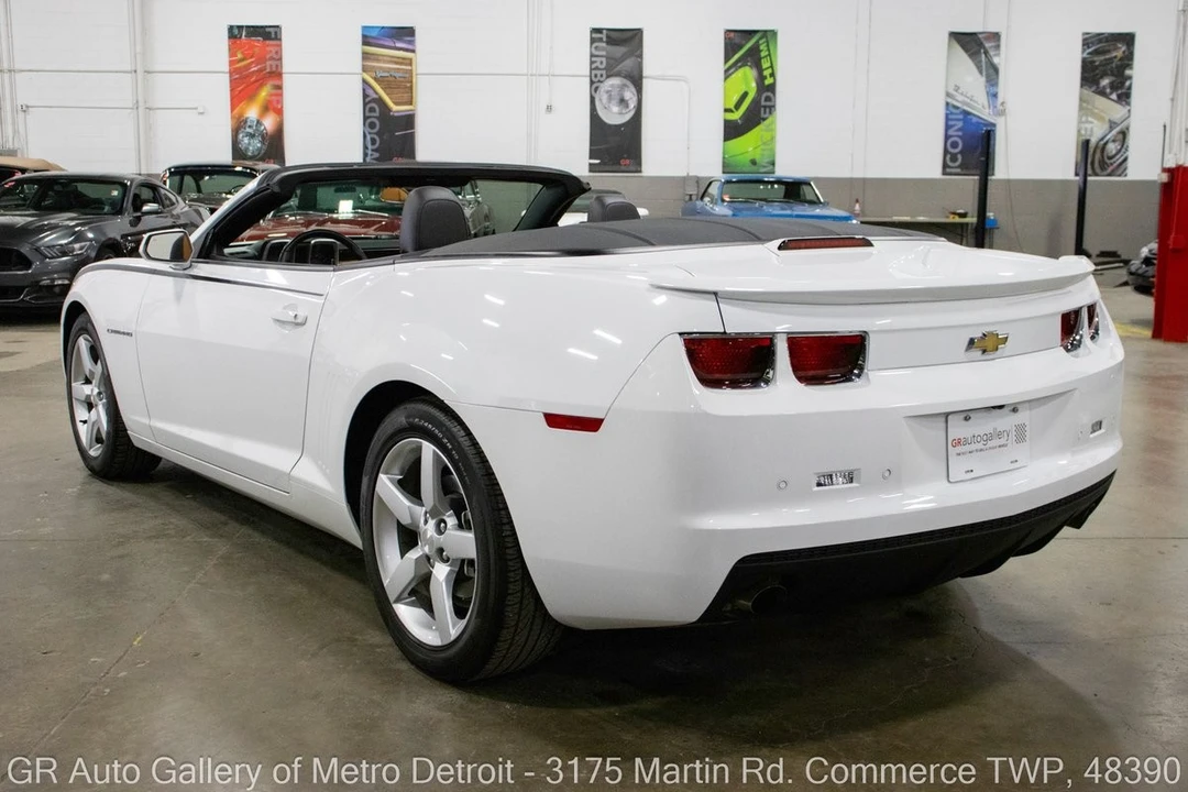 2013 Chevrolet Camaro 5th Gen - Image 5 of 31