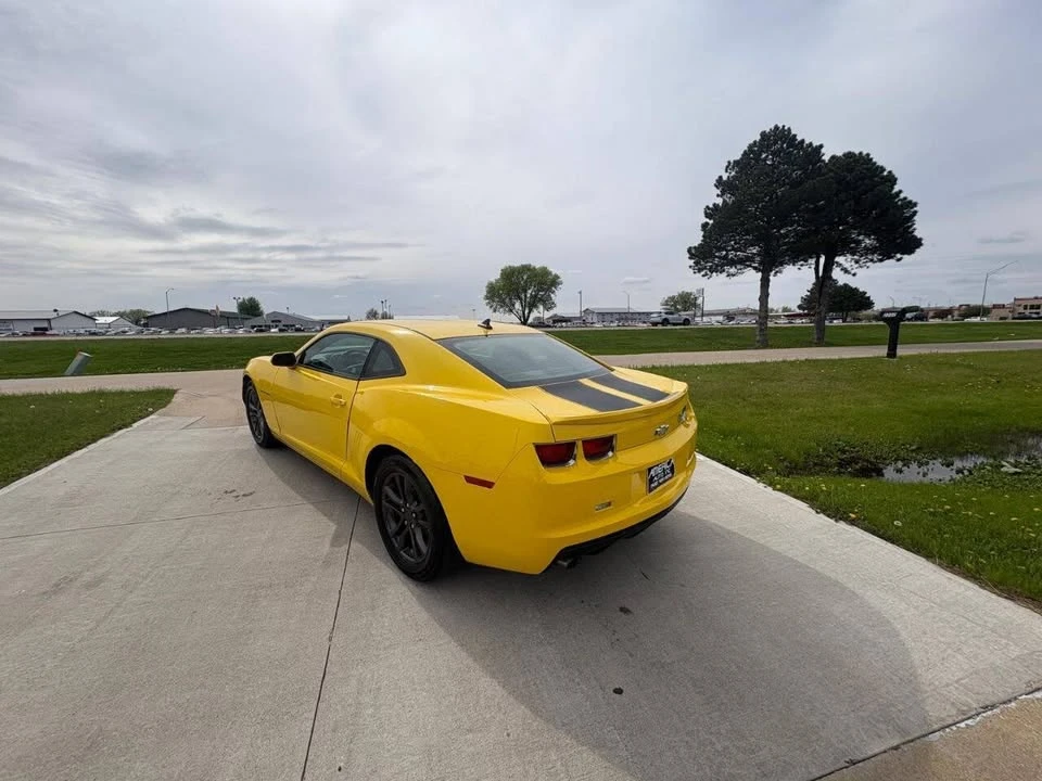 2013 Chevrolet Camaro 5th Gen - Image 6 of 15
