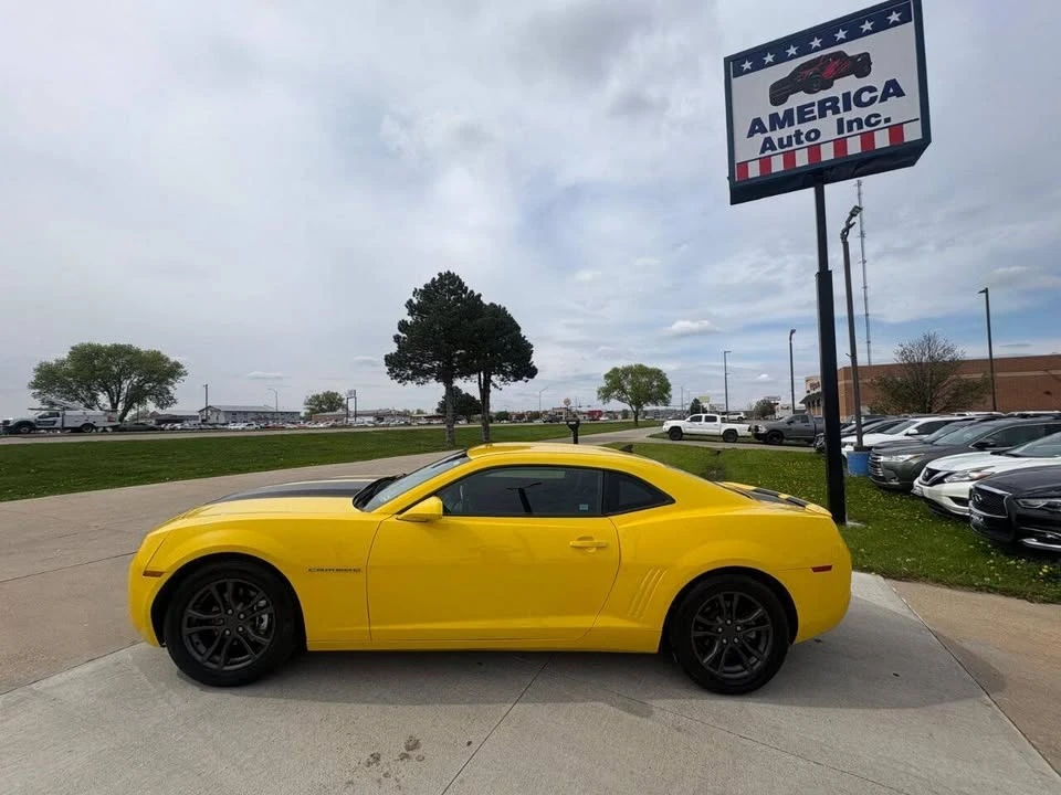 2013 Chevrolet Camaro 5th Gen - Image 5 of 15