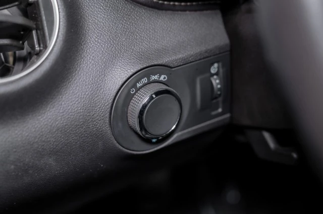 2013 Chevrolet Camaro 5th Gen - Image 19 of 21