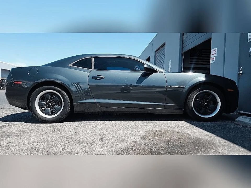 2013 Chevrolet Camaro 5th Gen - Image 5 of 17