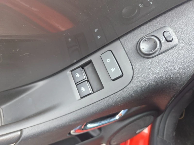 2013 Chevrolet Camaro 5th Gen - Image 7 of 17