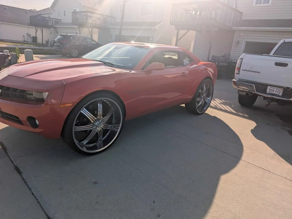 2013 Chevrolet Camaro 5th Gen - Image 2 of 7