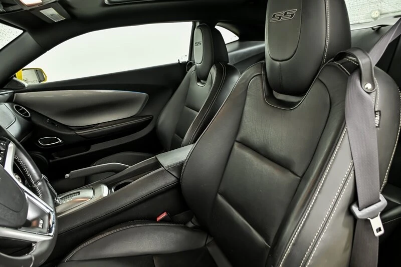 2013 Chevrolet Camaro SS 5th Gen - Image 16 of 29