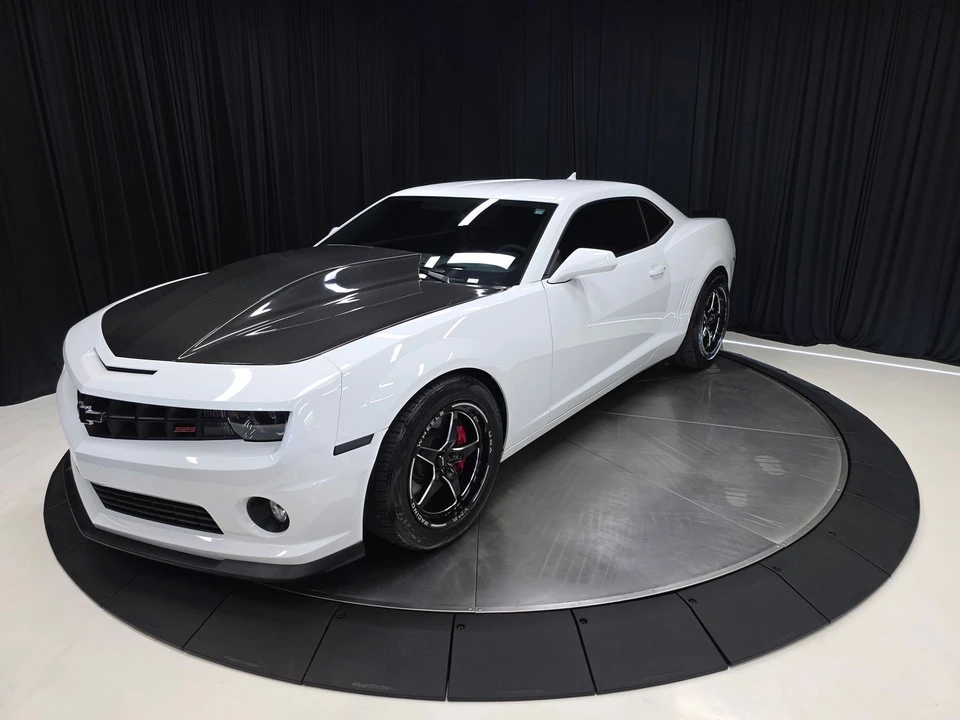 2013 Chevrolet Camaro SS 5th Gen - Image 10 of 31