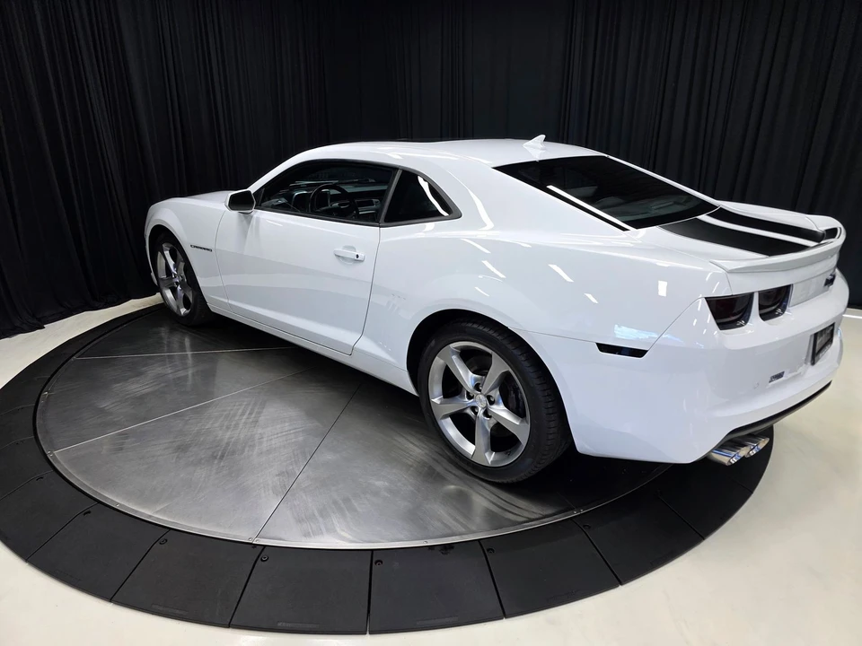 2013 Chevrolet Camaro SS 5th Gen - Image 10 of 31