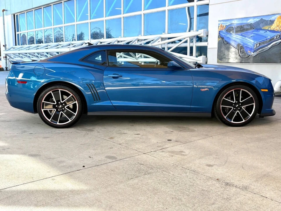 2013 Chevrolet Camaro SS 5th Gen - Image 5 of 31
