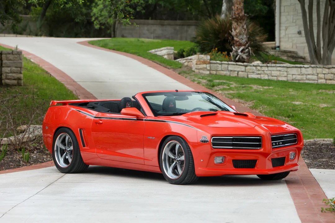 2013 Chevrolet Camaro SS 5th Gen - Image 2 of 31