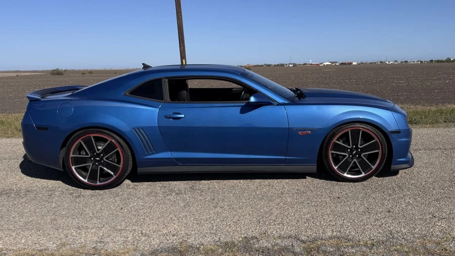 2013 Chevrolet Camaro SS 5th Gen - Image 2 of 31
