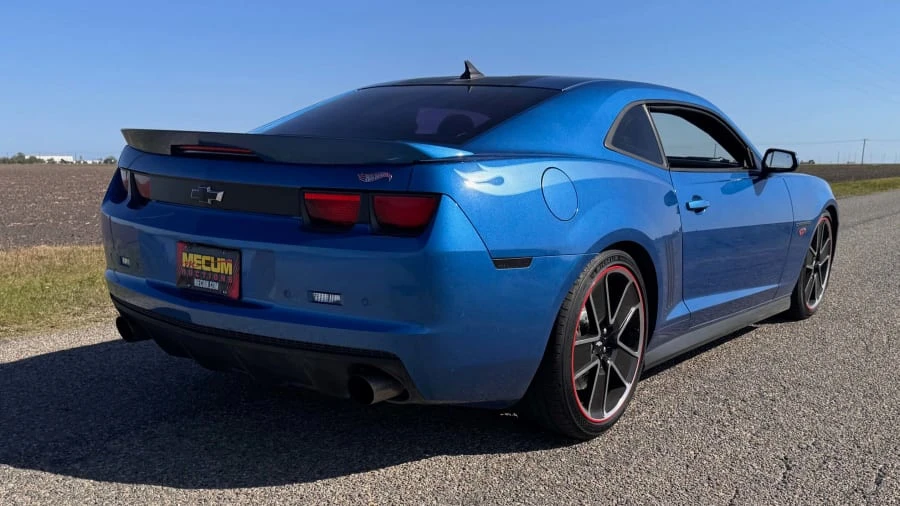 2013 Chevrolet Camaro SS 5th Gen - Image 5 of 31