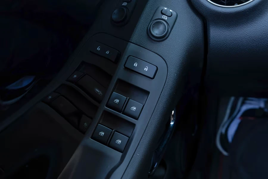 2013 Chevrolet Camaro SS 5th Gen - Image 27 of 31