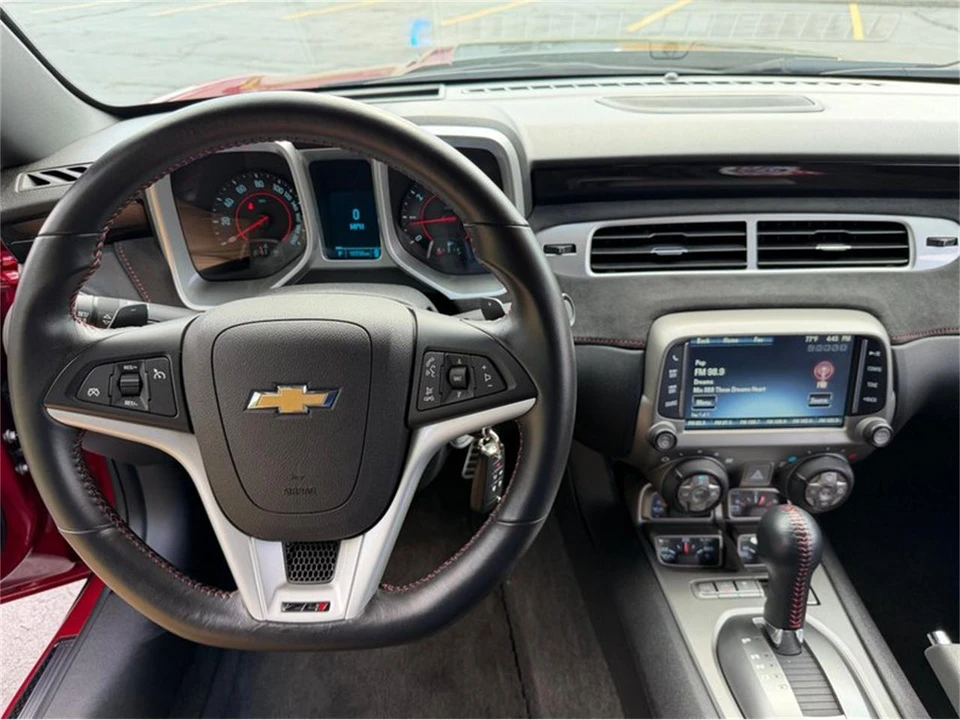 2013 Chevrolet Camaro ZL1 5th Gen - Image 29 of 31