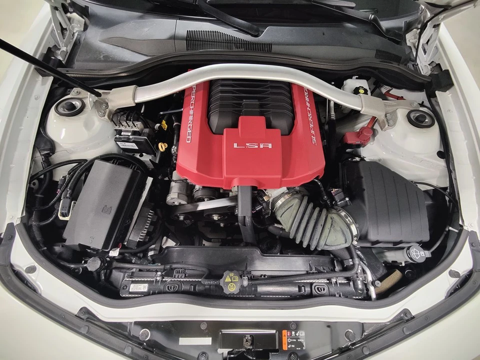 2013 Chevrolet Camaro ZL1 5th Gen - Image 6 of 31