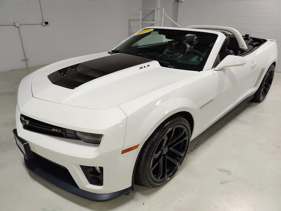 2013 Chevrolet Camaro ZL1 5th Gen - Image 21 of 31