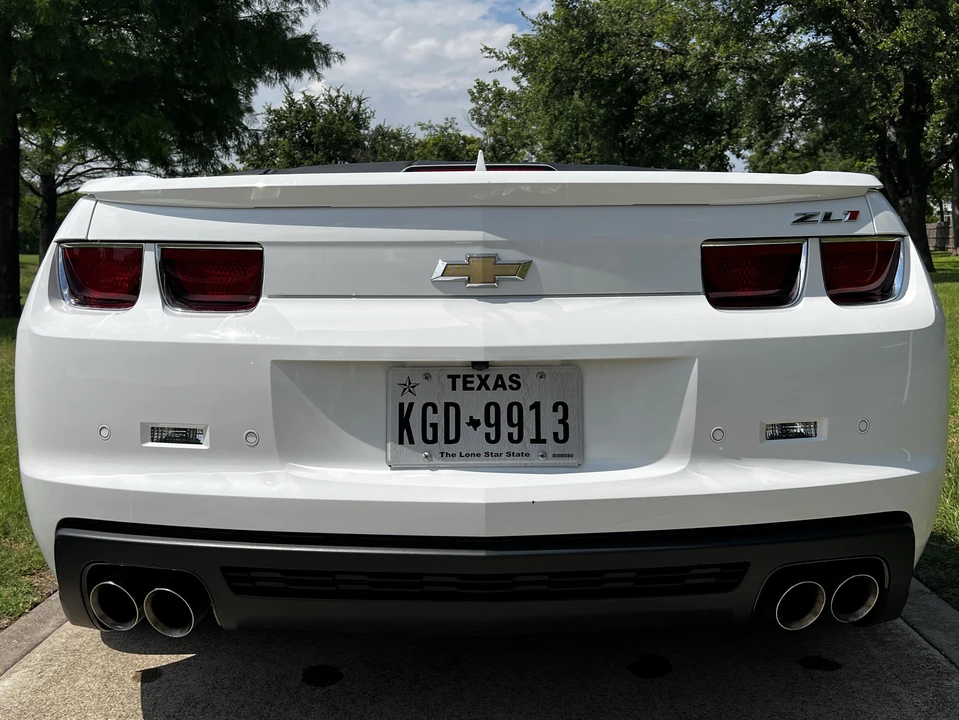 2013 Chevrolet Camaro ZL1 5th Gen - Image 5 of 31