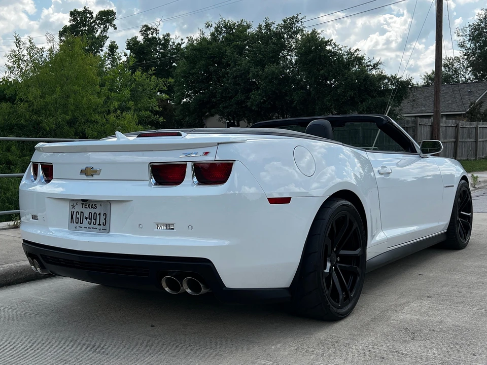 2013 Chevrolet Camaro ZL1 5th Gen - Image 21 of 31