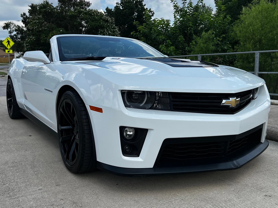 2013 Chevrolet Camaro ZL1 5th Gen - Image 30 of 31