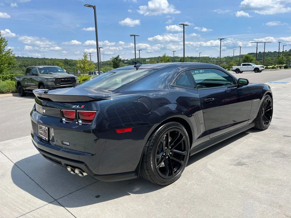 2013 Chevrolet Camaro ZL1 5th Gen - Image 23 of 31