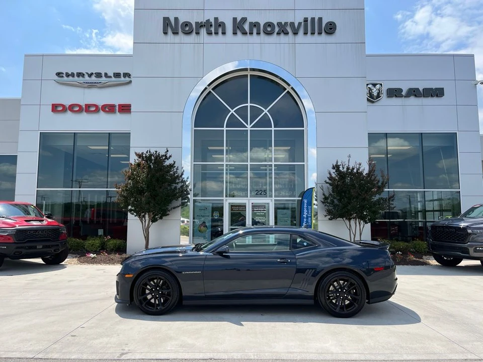 2013 Chevrolet Camaro ZL1 5th Gen - Image 2 of 31