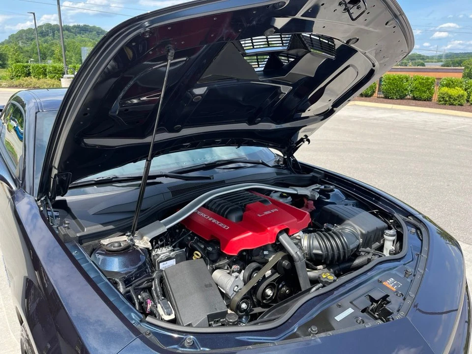 2013 Chevrolet Camaro ZL1 5th Gen - Image 5 of 31