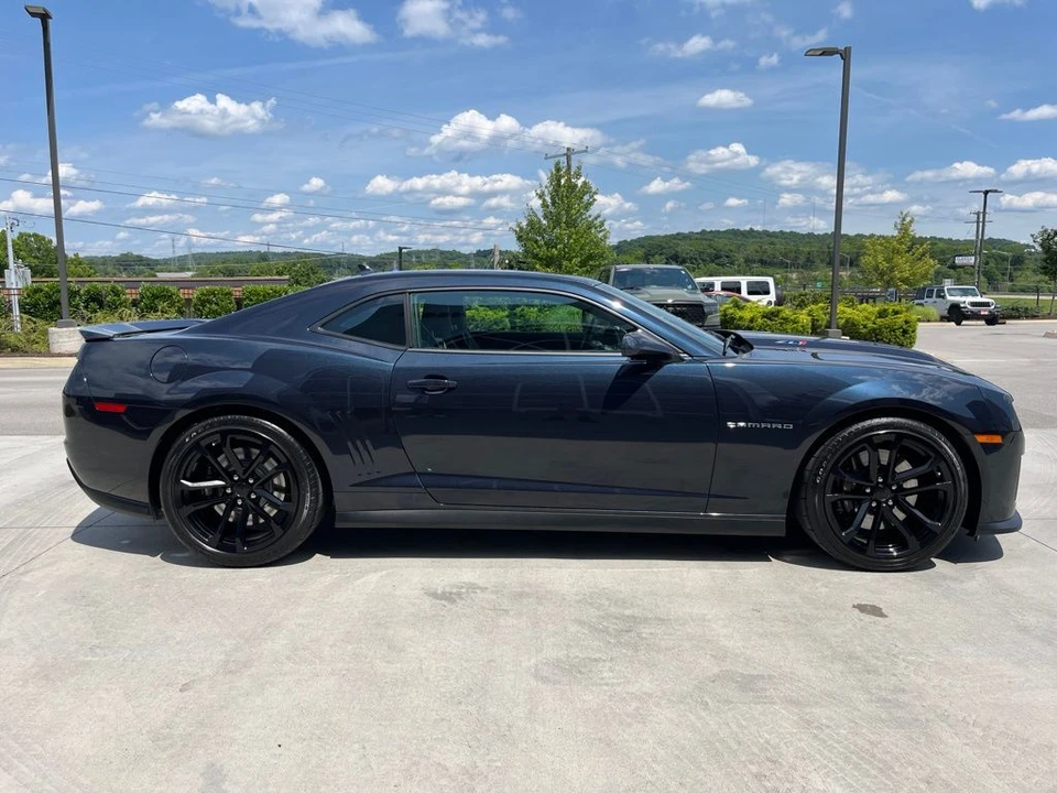 2013 Chevrolet Camaro ZL1 5th Gen - Image 24 of 31