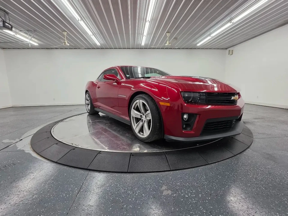 2013 Chevrolet Camaro ZL1 5th Gen - Image 19 of 31