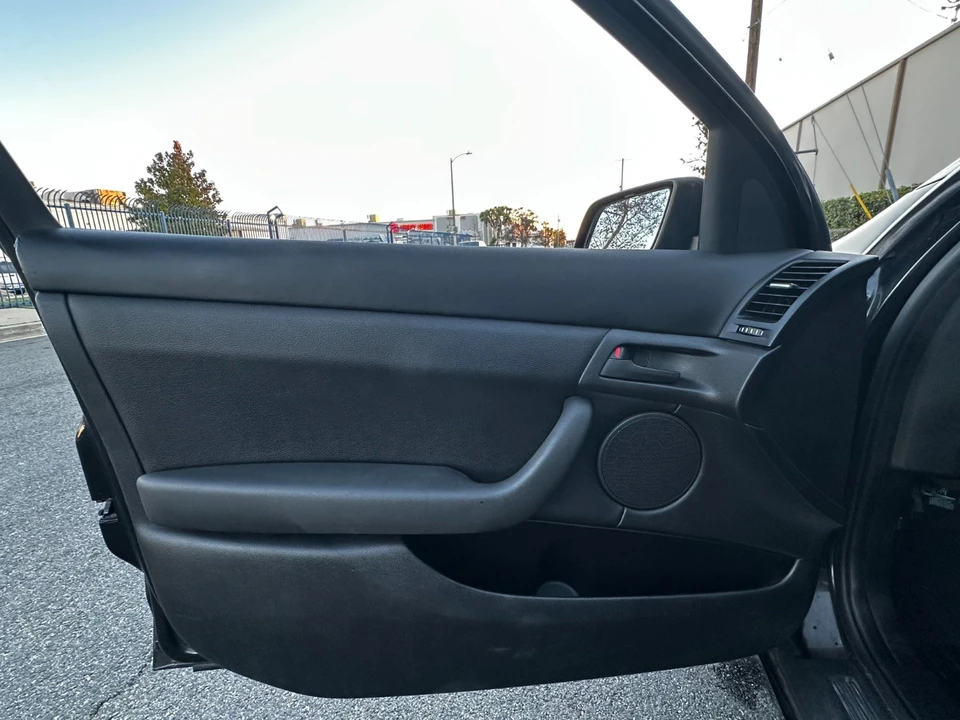 2013 Chevrolet Caprice - Image 18 of 21