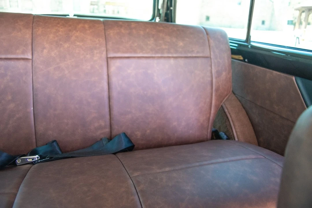 2013 Chevrolet Caprice - Image 2 of 5