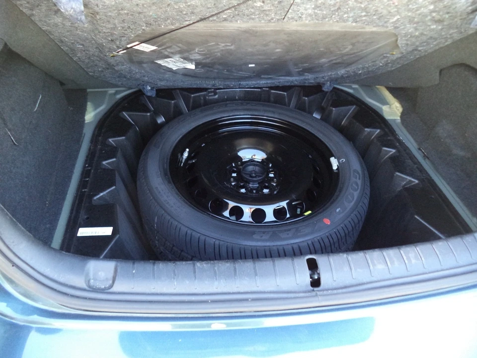 2013 Chevrolet Caprice - Image 12 of 16