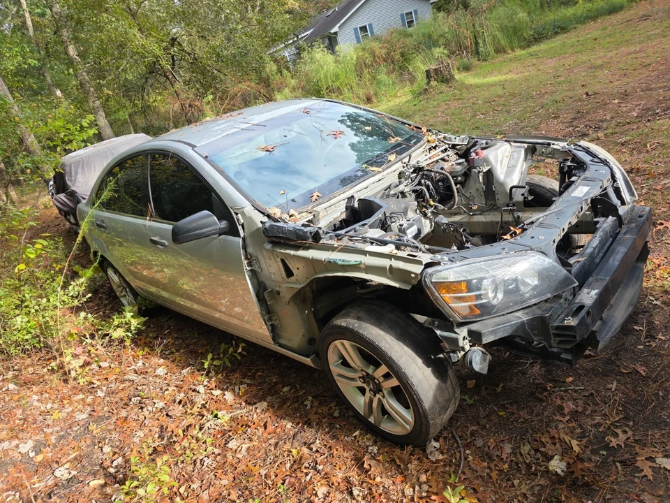 2013 Chevrolet Caprice - Image 2 of 16