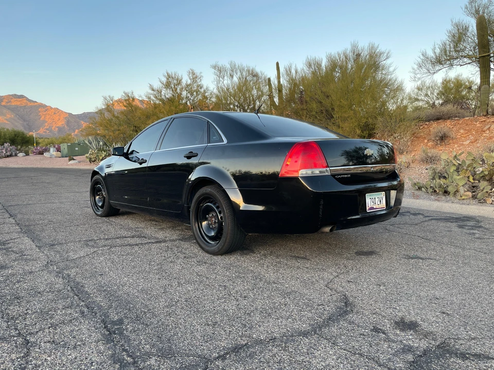 2013 Chevrolet Caprice - Image 15 of 30