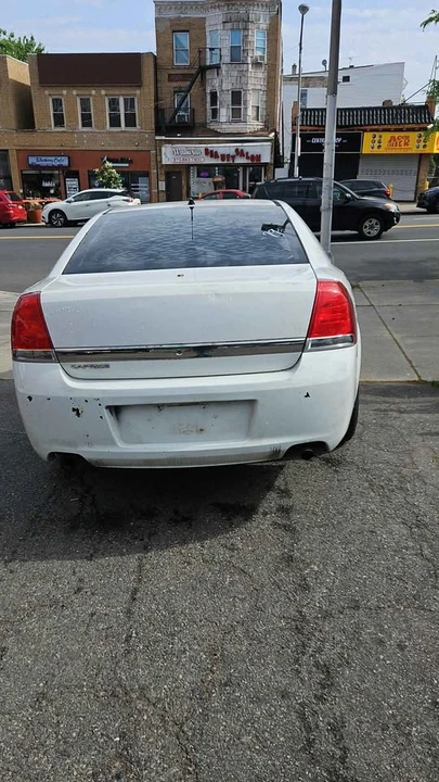 2013 Chevrolet Caprice - Image 6 of 8