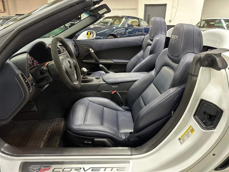2013 Chevrolet - Image 22 of 31