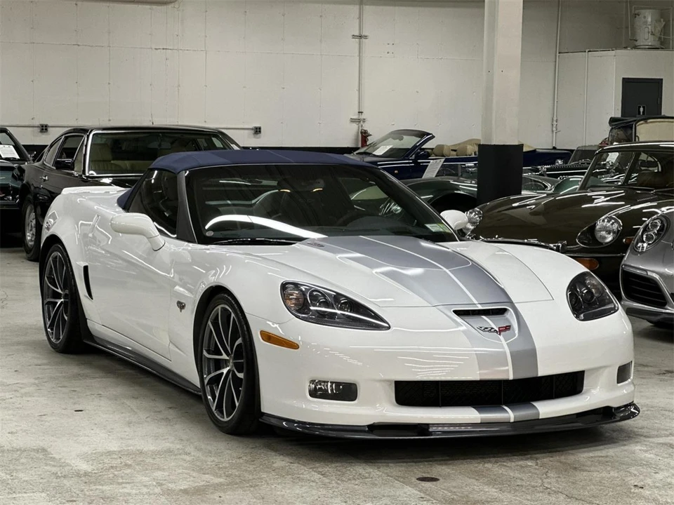2013 Chevrolet - Image 2 of 31