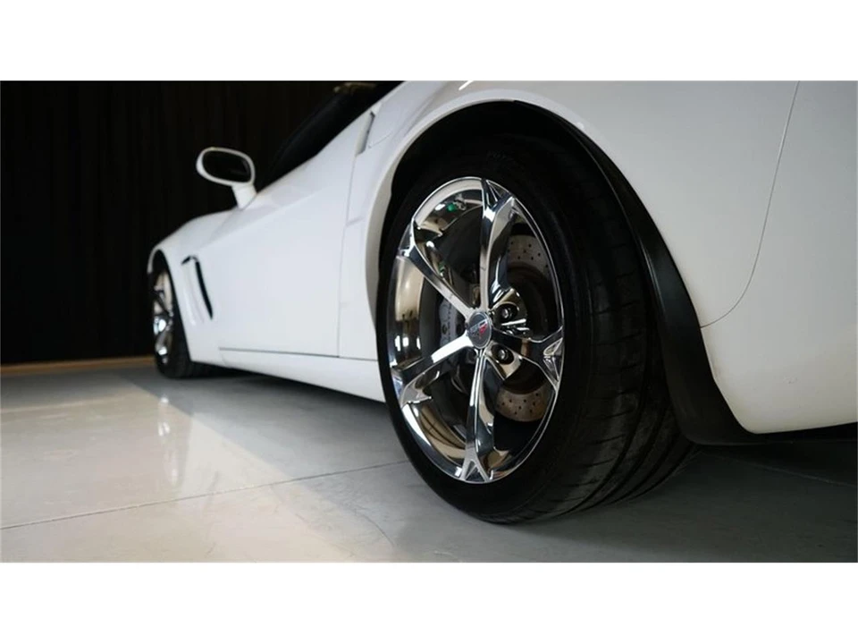 2013 Chevrolet Corvette C6 - Image 25 of 31